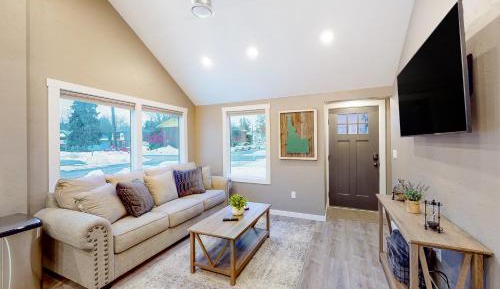 One-Bedroom House