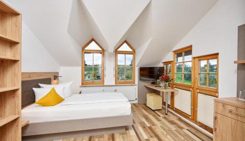 Deluxe Single Room