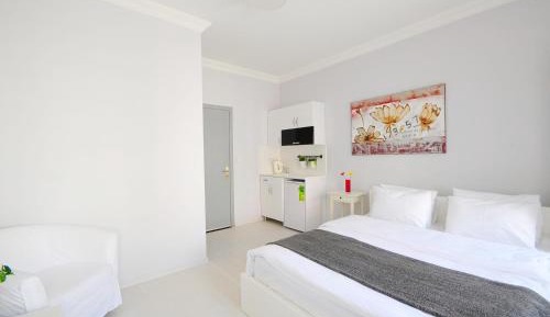 Economy Double Studio