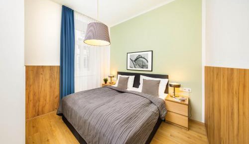 1-Bedroom Suite with Balcony and Air Condition