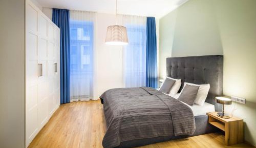 1-Bedroom Suite