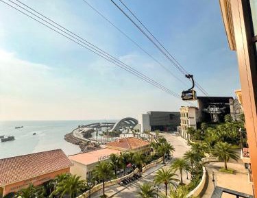 Deluxe Double Room with Balcony and Sea View