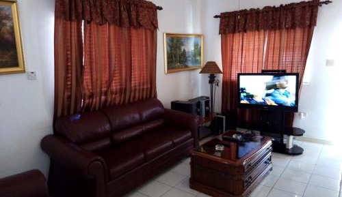 One-Bedroom House