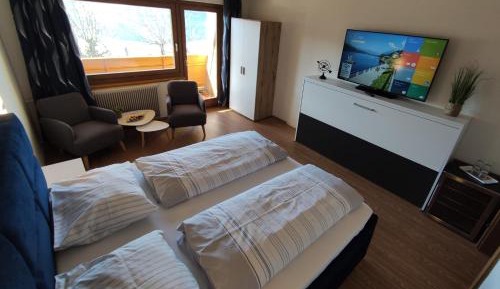 Premium Double Room with Balcony and Lake View