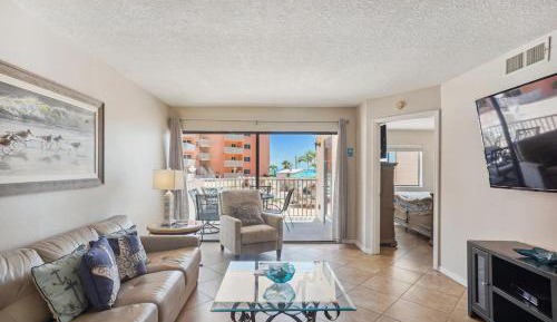 Three-Bedroom Townhouse