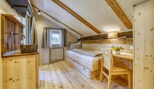 Single Room with Balcony