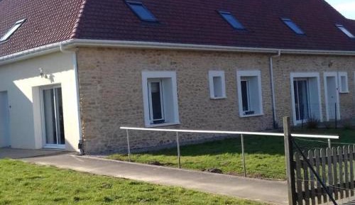 Holiday Home (10 Adults)
