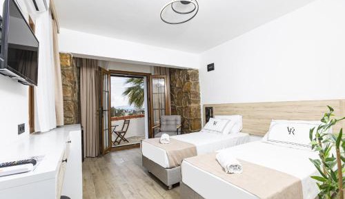 Deluxe Double Room with Sea View