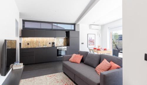 Apartment with Terrace