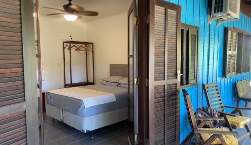 Deluxe Queen Suite