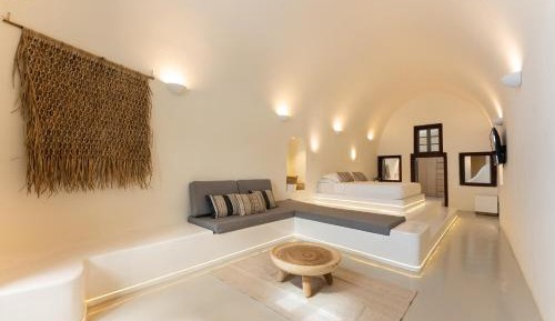 Grand Suite with Caldera View and outdoor Hot Tub - Private Terrace