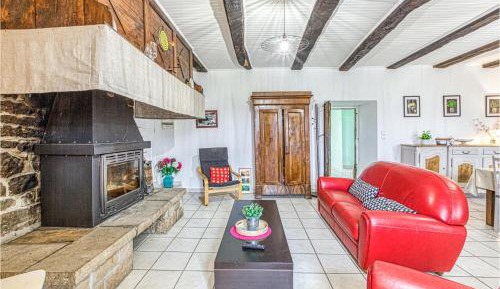Two-Bedroom Holiday Home