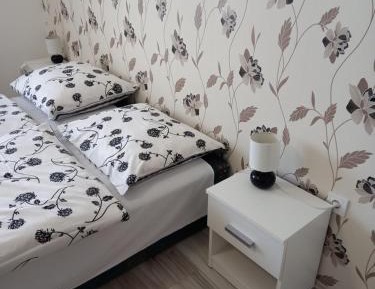 Triple Room with Shower