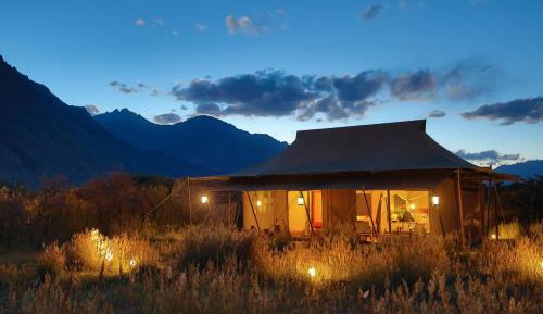 Suite with Mountain View