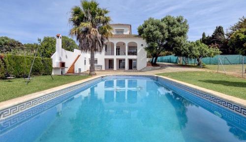 Seven-Bedroom House