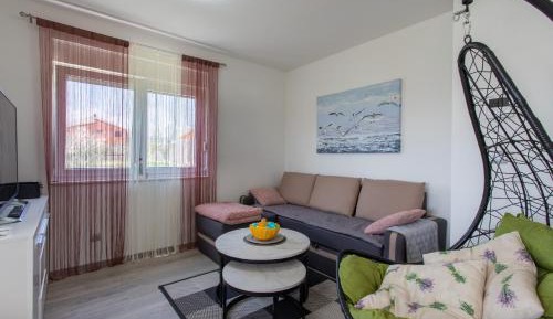 One Bedroom Apartment