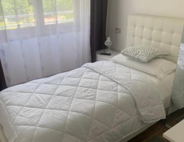 Single Room with Private Bathroom