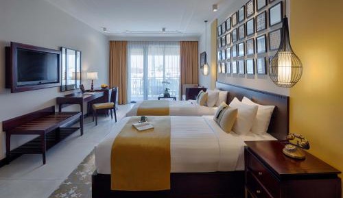 Little Suite