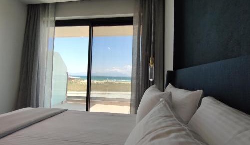 Deluxe Triple Room with Sea View