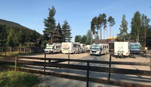 Empty Lot A -Caravan