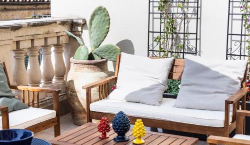 Apartment with Terrace