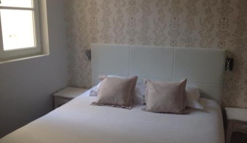Premium room - accessible by elevator