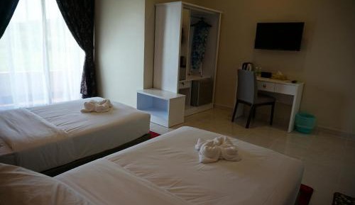 Twin Room with Balcony