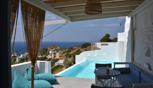 Suite with Private Pool