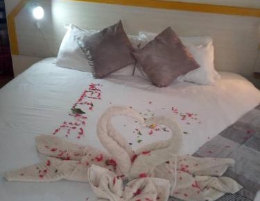 Deluxe Double Room with Shower