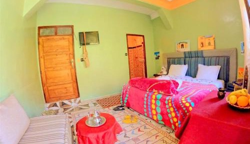Double or Twin Room with Mountain View