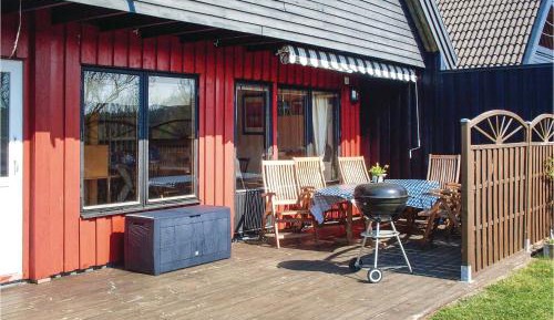 Three-Bedroom Holiday Home 