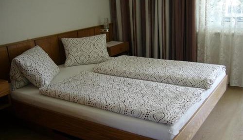Standard Double Room with Shower