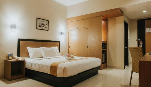 Deluxe Double or Twin Room
