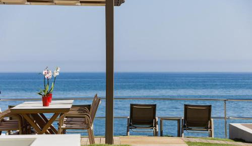Villa - Beach Front