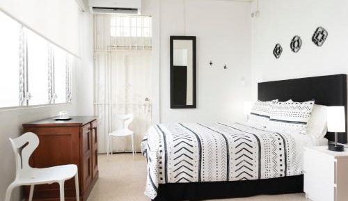 Standard Queen Room-3