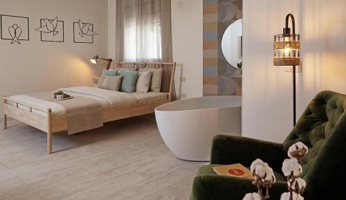 Suite with Spa Bath