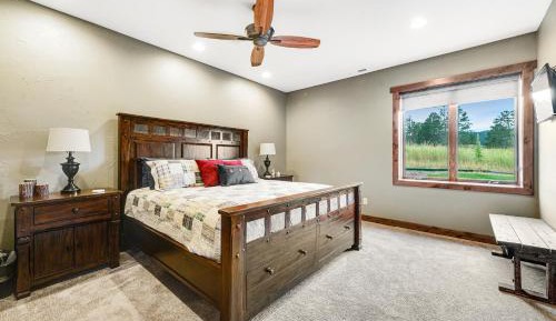 Four bedroom holiday home 
