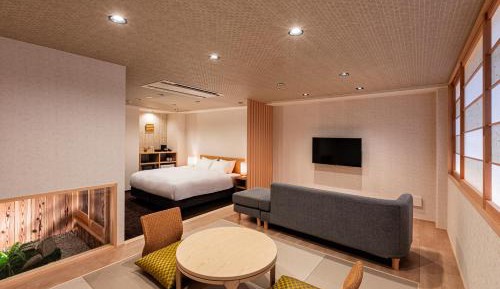Queen Suite