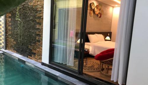 Double Room with Pool View