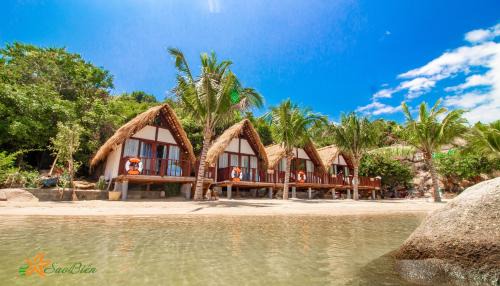 Deluxe Double Room with Balcony and Sea View