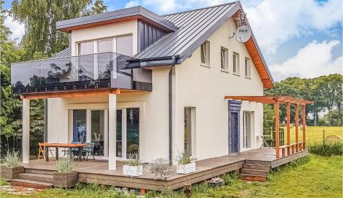 Four-Bedroom Holiday Home