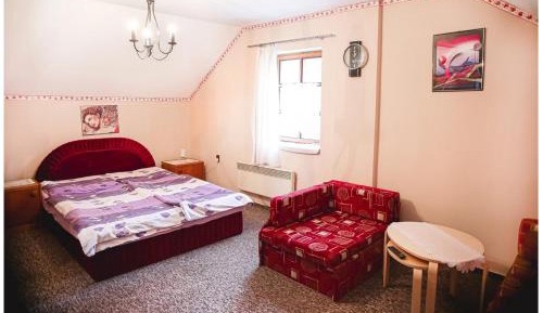 Basic Triple Room