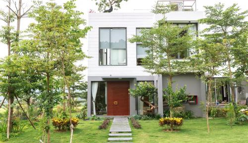 Three-Bedroom Villa