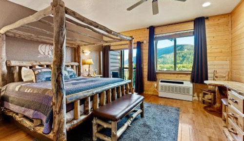 King Room with Balcony