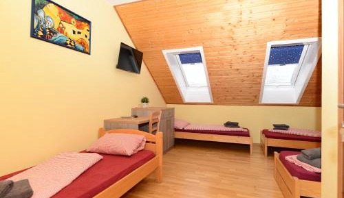 Classic Quadruple Room