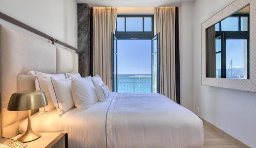 Deluxe Double Room with Sea View