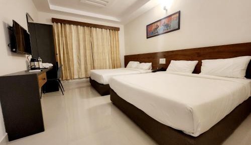Deluxe Family Room