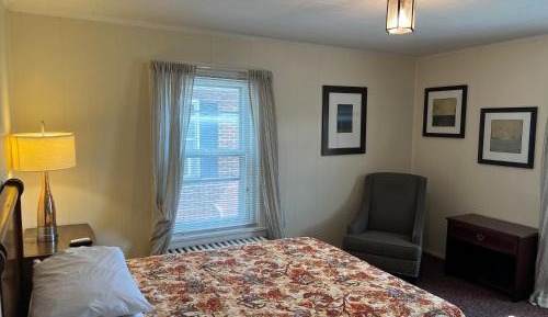 Standard Suite