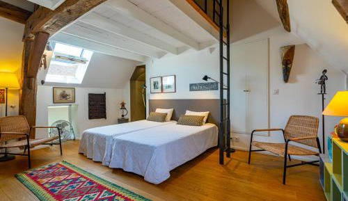 Large Double Room