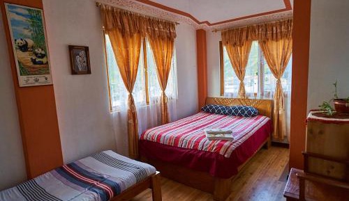 Twin Room with Private Bathroom